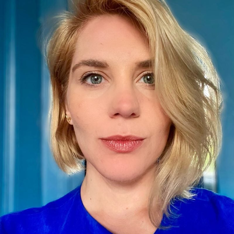 Cat Sheridan Headshot